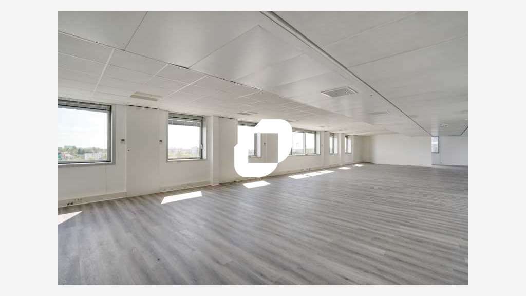 A louer Bureaux 507m² Noisy le grand