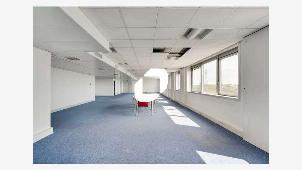 A louer Bureaux 507m² Noisy le grand