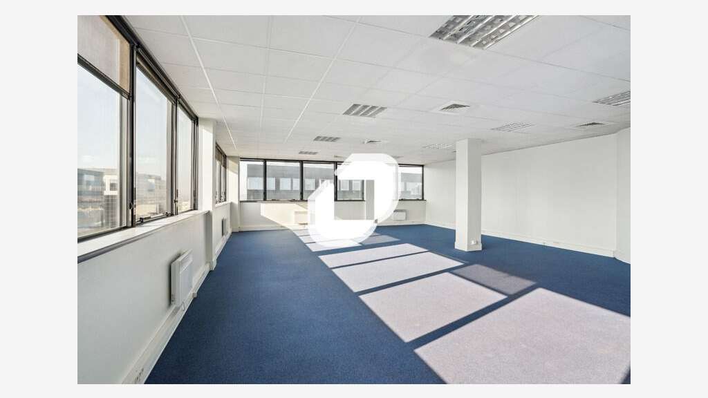 A louer Bureaux 157m² Noisy le grand