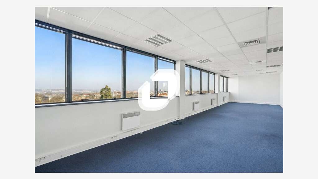 A louer Bureaux 157m² Noisy le grand