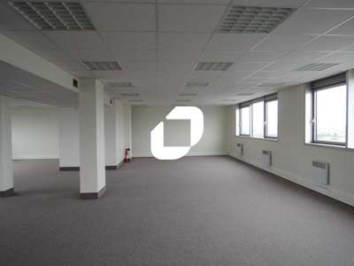 A louer Bureaux 250m² Noisy le grand