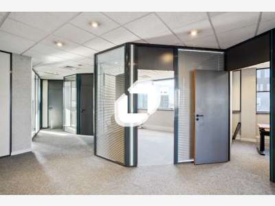 A louer Bureaux 1006m² Noisy le grand