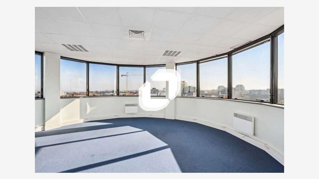 A louer Bureaux 1006m² Noisy le grand