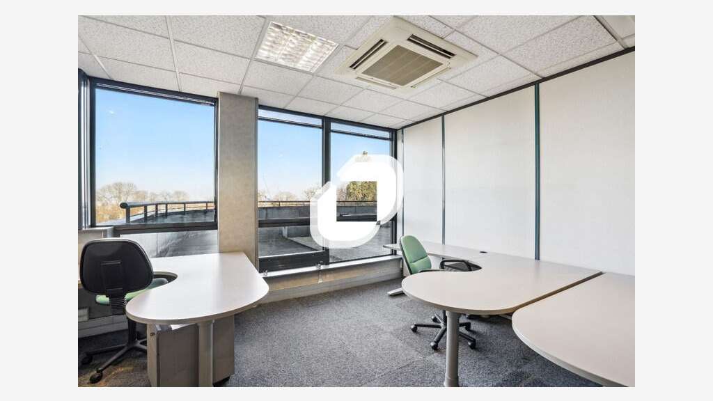 A louer Bureaux 275m² Noisy le grand