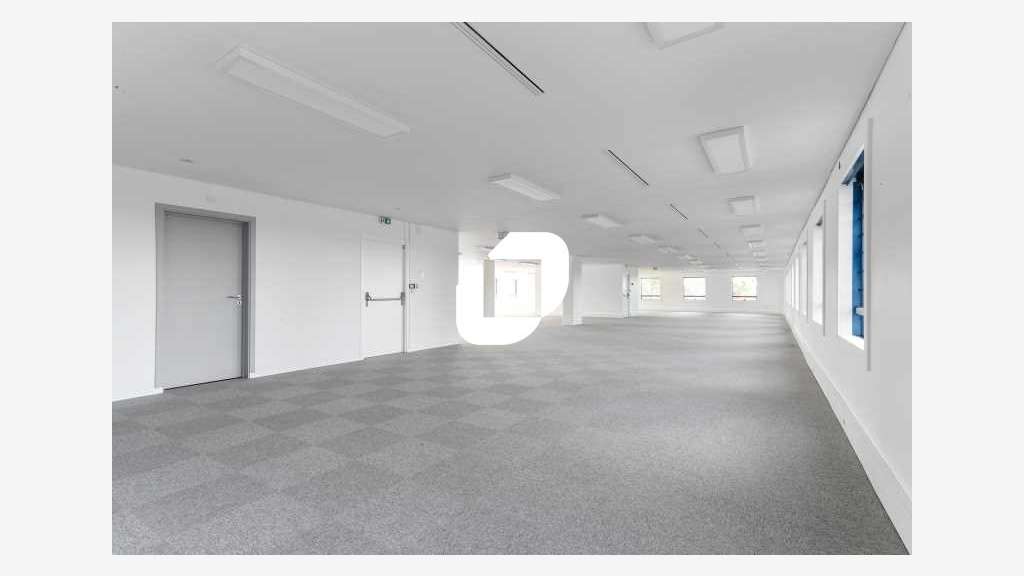 A louer Bureaux 123m² Noisy le grand