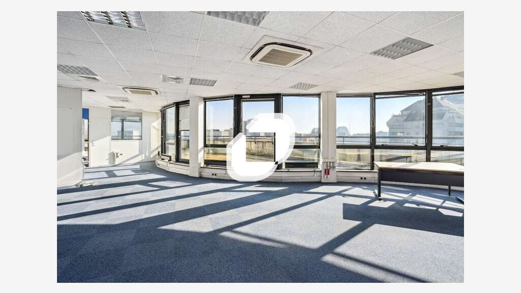 A louer Bureaux 202m² Noisy le grand