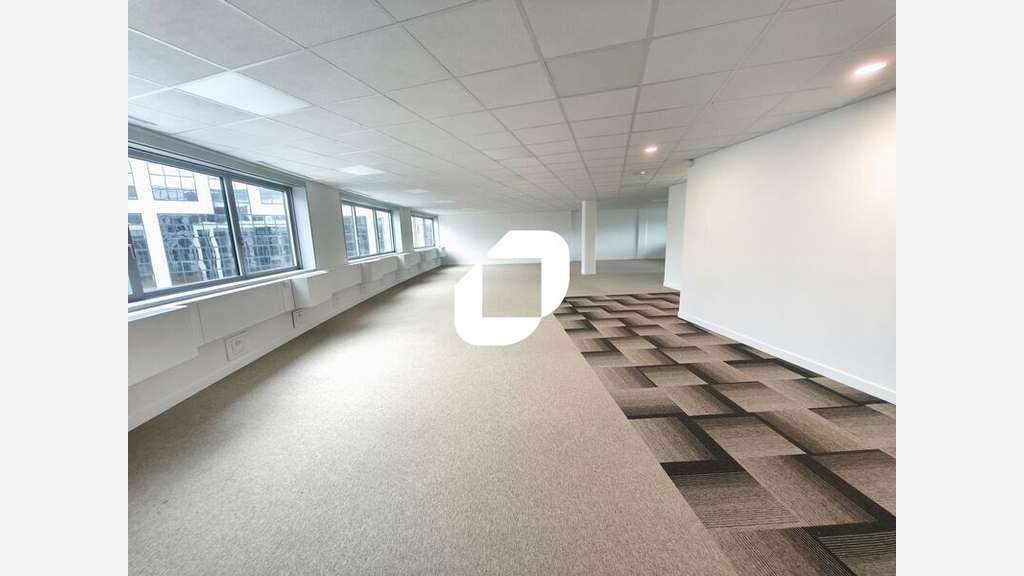 A louer Bureaux 137m² Noisy le grand