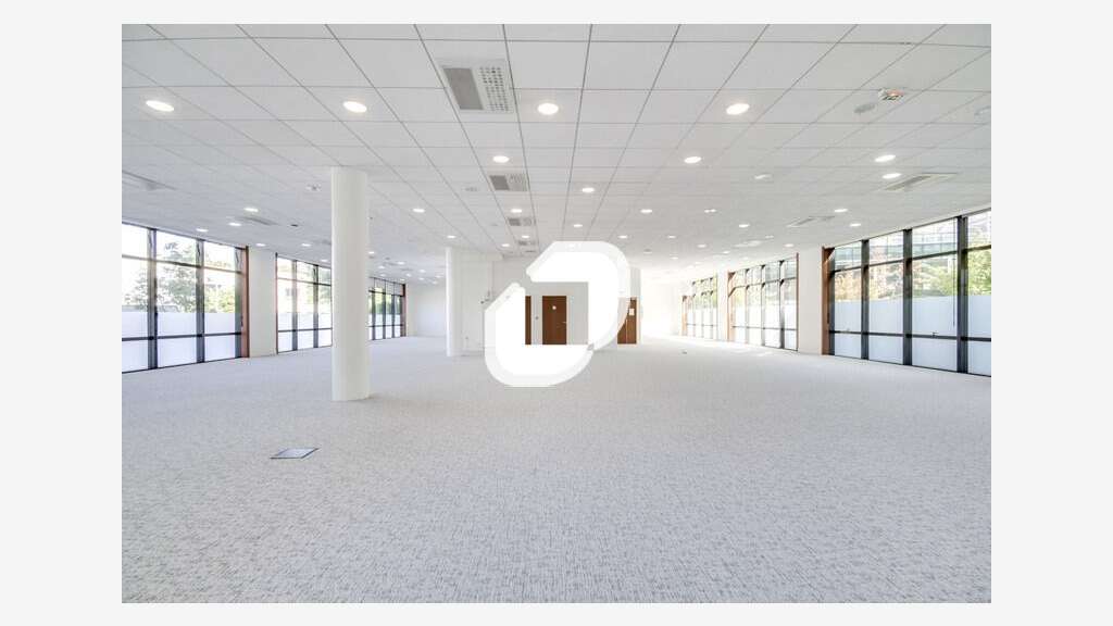 A louer Bureaux 409m² Noisy le grand