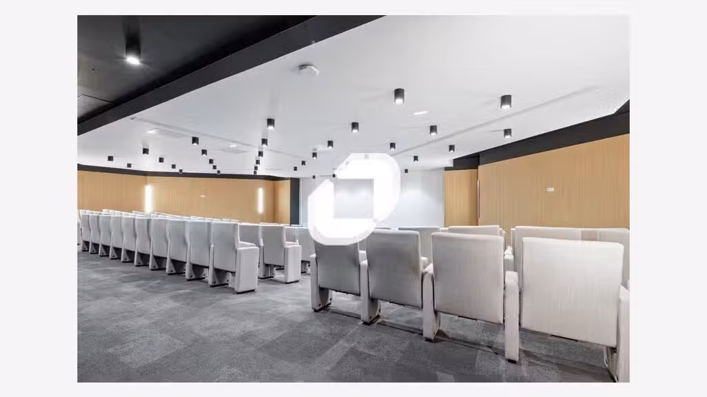 A louer Bureaux 1575m² Noisy le grand