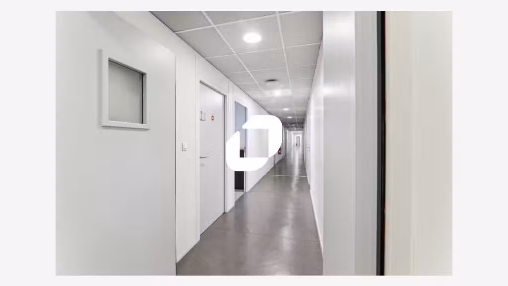 A louer Bureaux 3933m² Noisy le grand