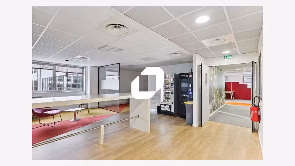 A louer Bureaux 3933m² Noisy le grand