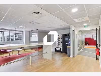 A louer Bureaux 2622m² Noisy le grand