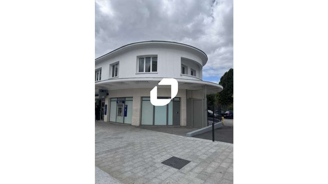 A louer Bureaux 289m² Noisy le sec