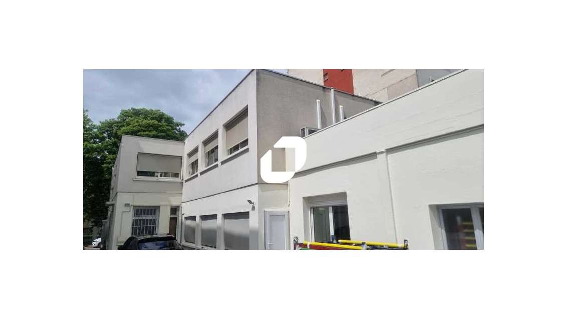 A louer Bureaux 862m² Noisy le sec