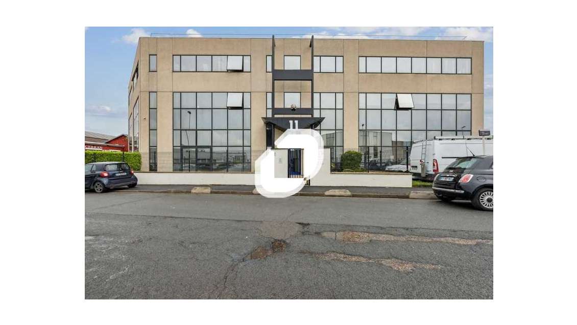 A louer Bureaux 710m² Noisy le sec