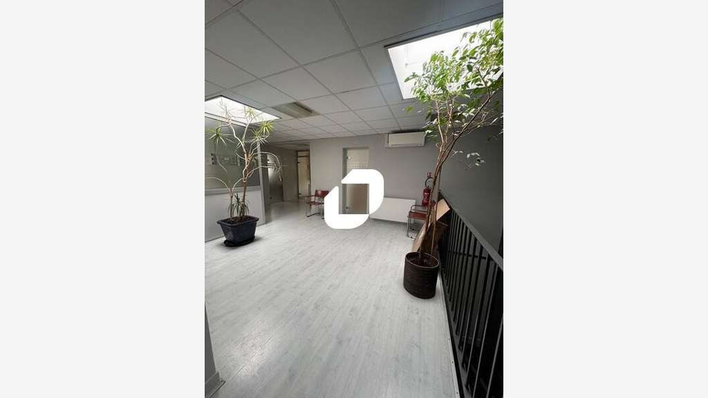 A louer Bureaux 862m² Noisy le sec