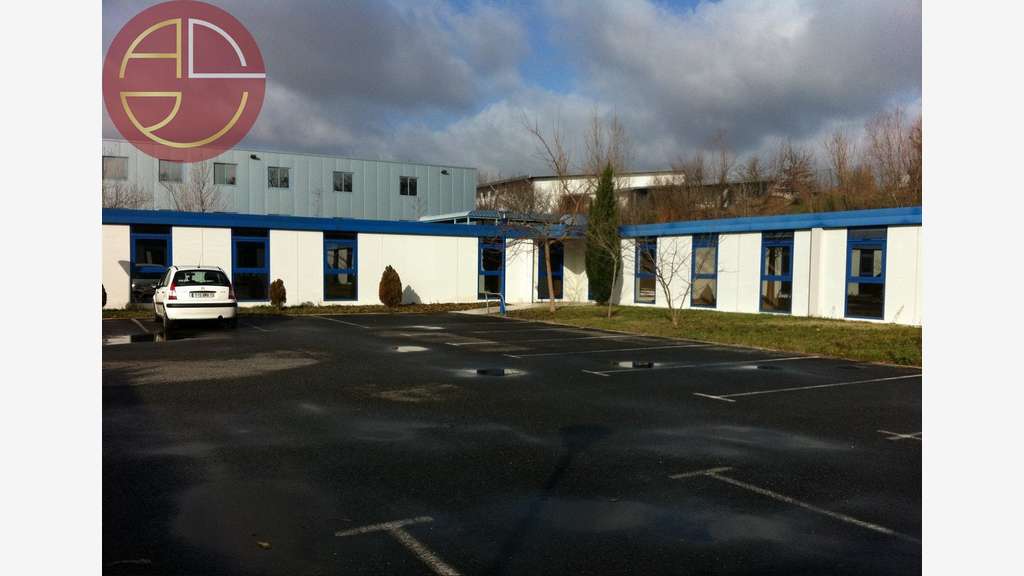 A louer bureaux 82m² RDC à Saint-Jean