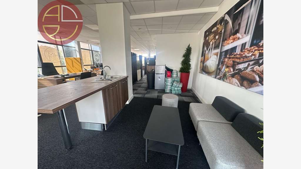 A louer bureaux 146m² R+1 à Colomiers