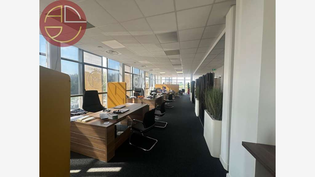 A louer bureaux 146m² R+1 à Colomiers