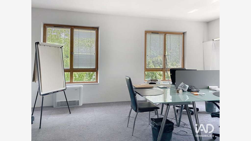 A louer bureaux 125m² à Strasbourg Meinau