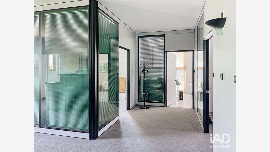 A louer bureaux 125m² à Strasbourg Meinau