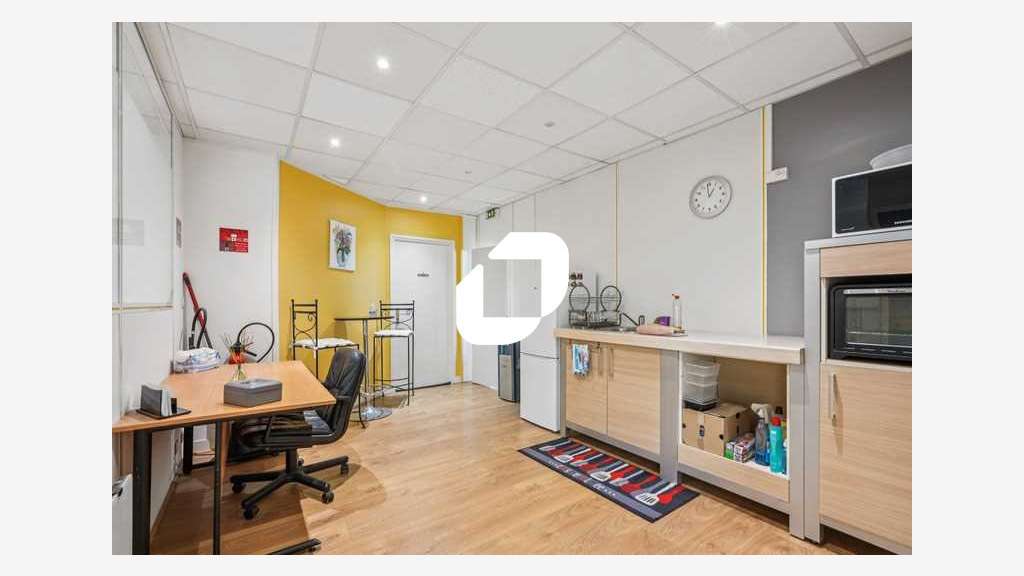 A louer Bureaux 150m² Nozay