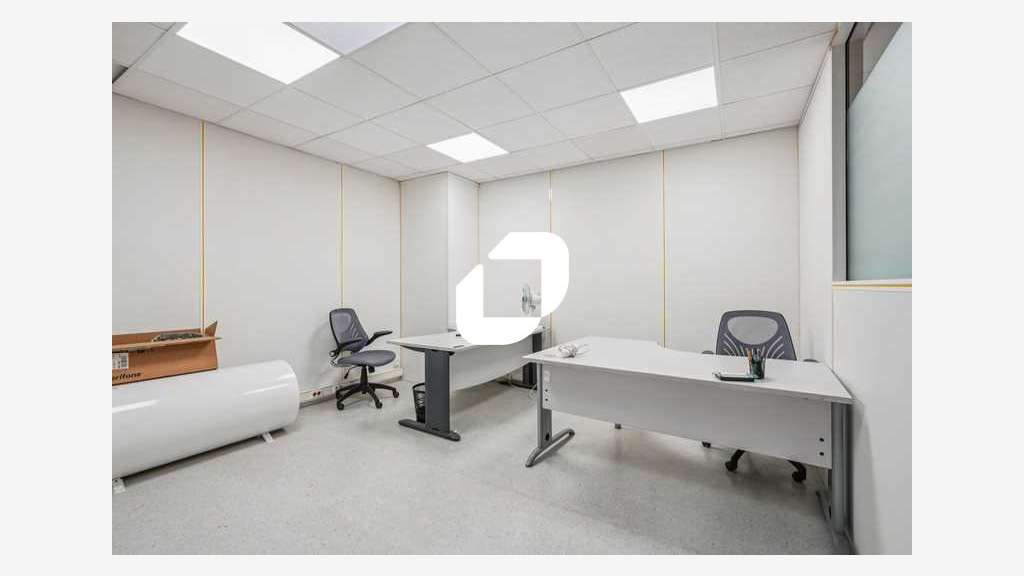 A louer Bureaux 150m² Nozay