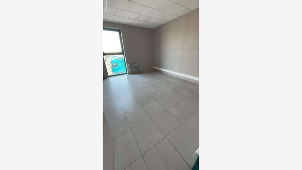 Bureau 17m² à louer ZI de Oiry