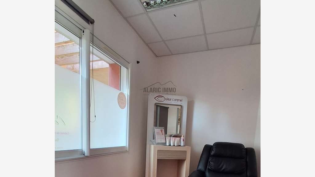 À louer local professionnel 20m² centre Olonzac