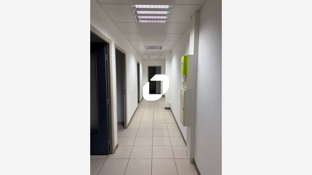 A louer Bureaux 79m² Orgeval