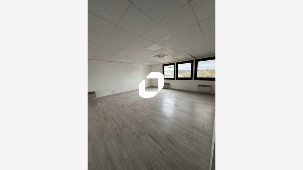 A louer Bureaux 55m² Orgeval