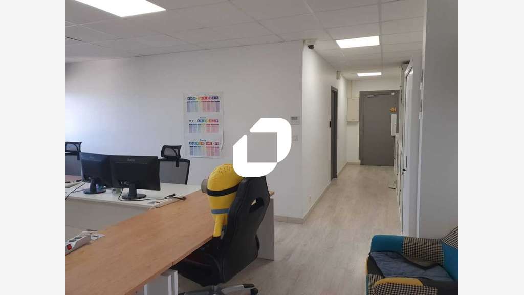 A louer Bureaux 55m² Orgeval