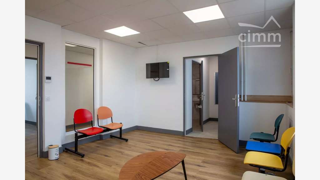 Plateau de bureaux neufs 261m² à Orléans centre
