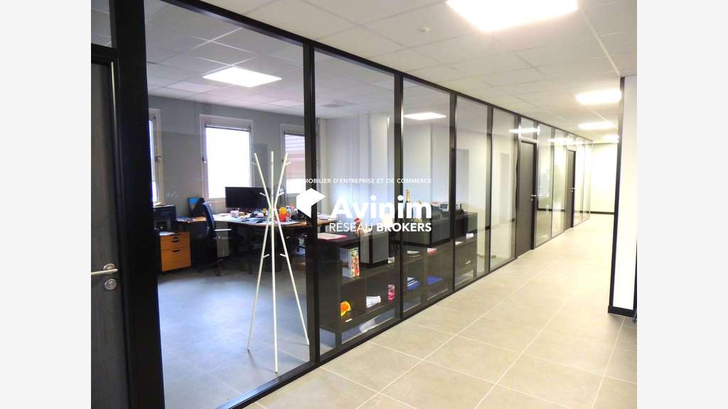 Bureaux de 250m² à louer à Orléans Sud