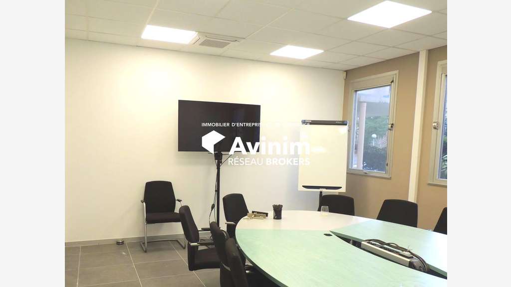 Bureau(x) individuel(s) 15m² à louer à Coworking