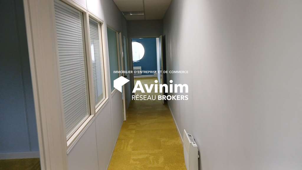 Très beau plateau de bureau 100m² à louer Orléans