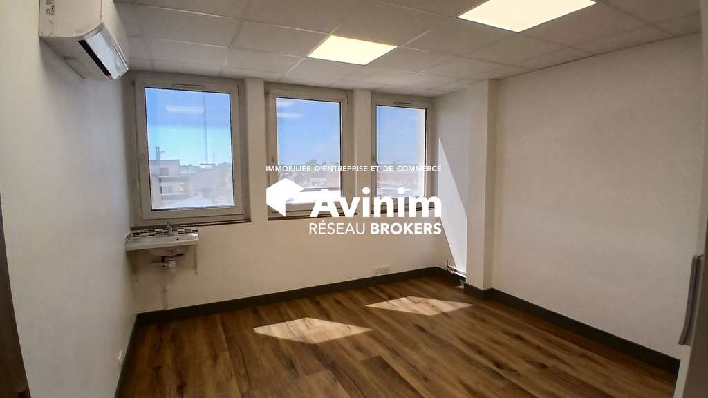 Bureaux 260m² proche gare & tram à Orléans