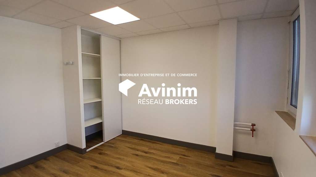 Bureaux 260m² proche gare & tram à Orléans