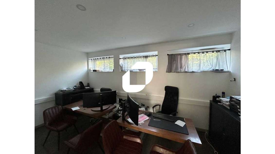 A louer Bureaux 70m² Orly