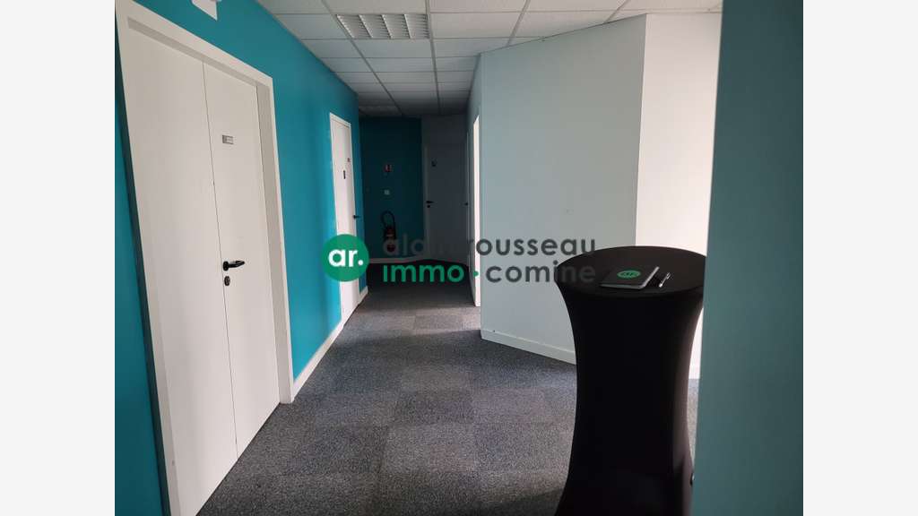 A louer plateau de bureaux de 690m² à Orvault