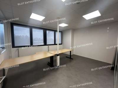 A louer bureaux de 142m² forum d'Orvault