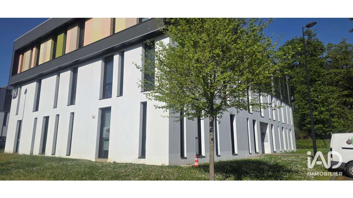 A louer bureaux lumineux de 131m² à Orvault