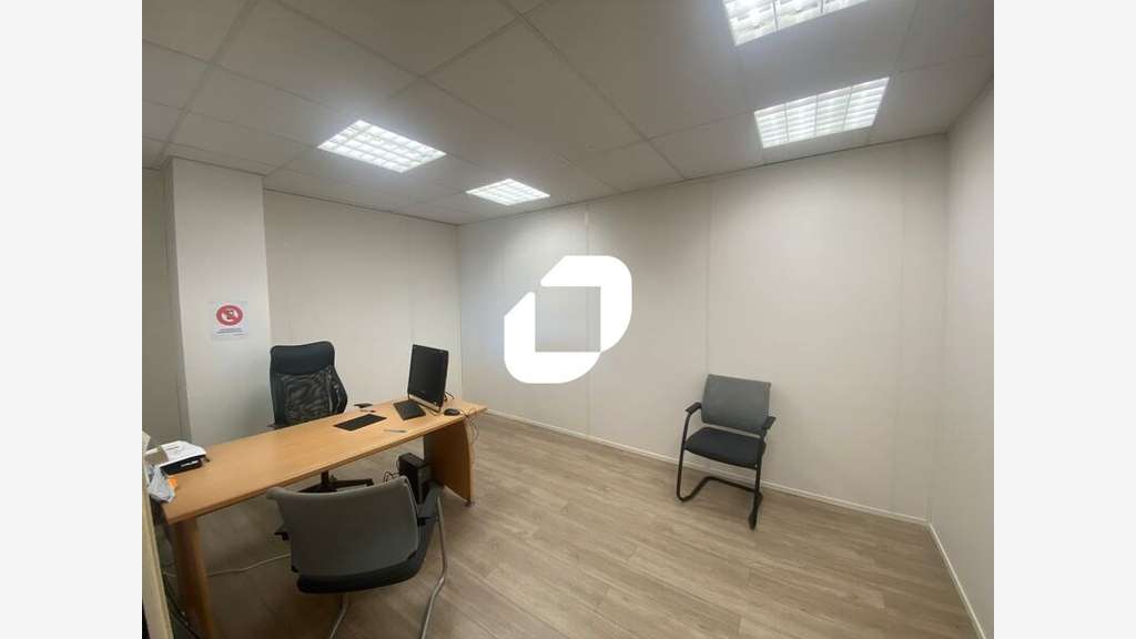 A louer Bureaux 296m² Osny