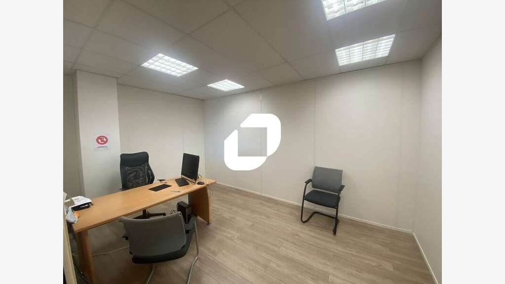 A louer Bureaux 329m² Osny