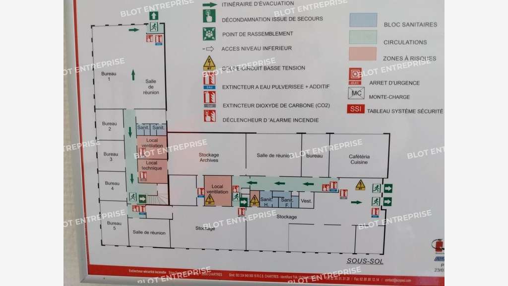 A louer bureaux 447m² aux portes de Rennes à Pacé