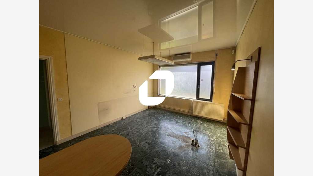 A louer Bureaux 106m² Palaiseau