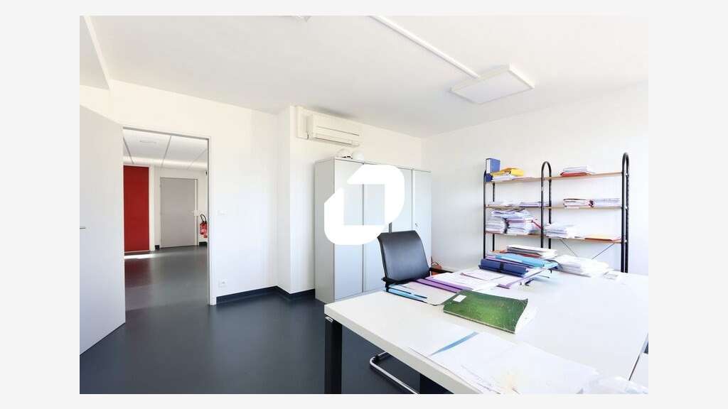 A louer Bureaux 106m² Palaiseau