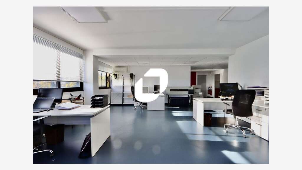 A louer Bureaux 106m² Palaiseau