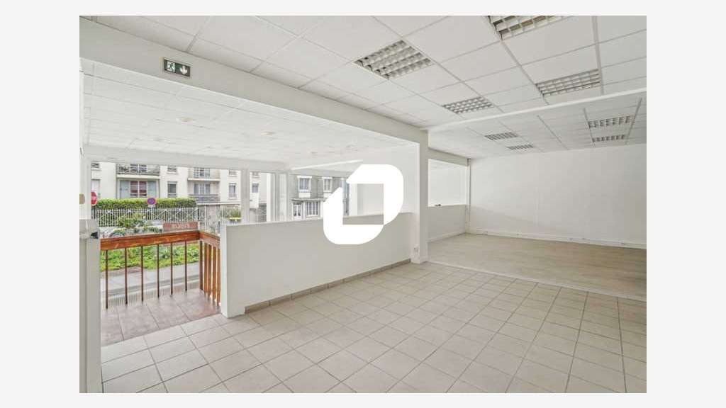 A louer Bureaux 202m² Palaiseau
