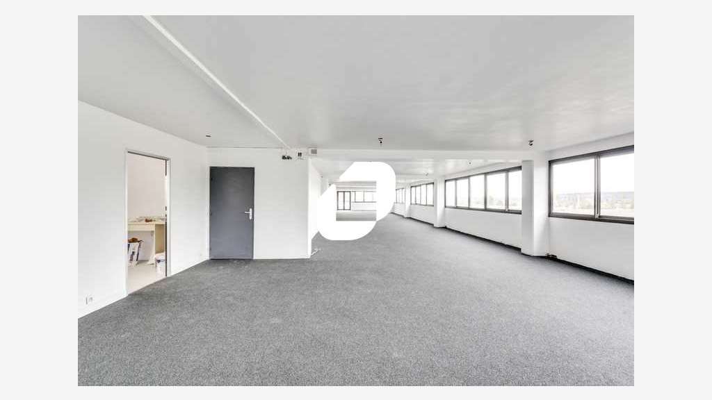 A louer Bureaux 161m² Palaiseau